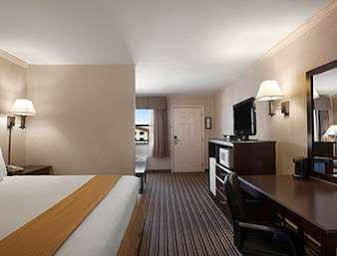 Hotel Days By Wyndham 2*