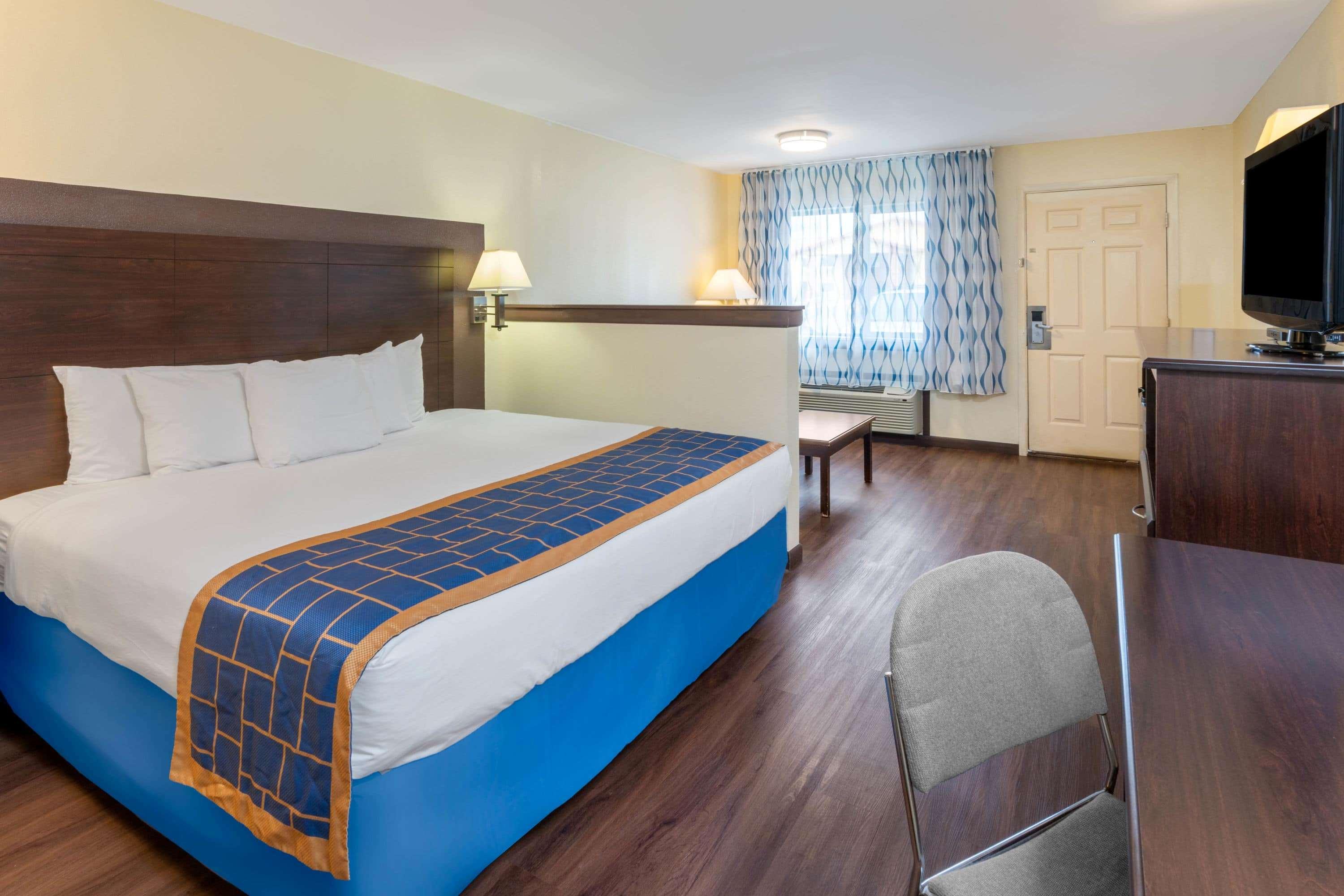 Days By Wyndham Hotel